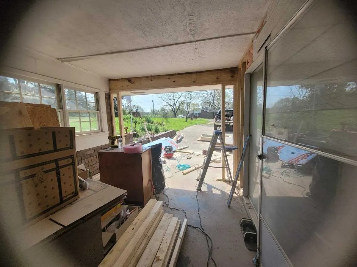 Air movers and dehumidifier for Drying & Dehumidification in Armada